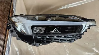 32338979 32396588 Фара правая Volvo XC60 2 Арт e10456190, вид 1