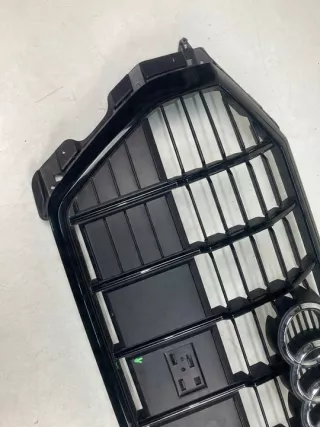83A853651 83A853651F Решетка радиатора Audi Q3 1 Арт e10478829, вид 2