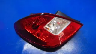  Фонарь задний правый Opel Corsa D Арт e10482793, вид 2