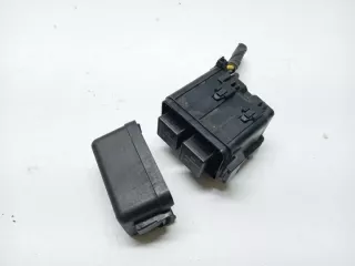 V23134-J59-X431 Блок предохранителей Mazda 5 1 Арт e10484382, вид 1