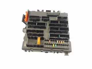 13205780FW 519168009 13205780 Блок предохранителей Opel Vectra C  Арт e10484497, вид 1