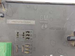 13205780FW 519168009 13205780 Блок предохранителей Opel Vectra C  Арт e10484497, вид 5