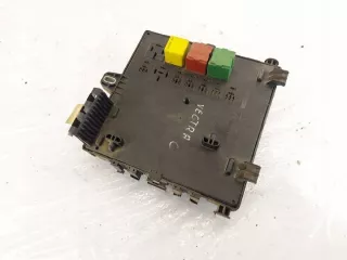 13205780FW 519168009 13205780 Блок предохранителей Opel Vectra C  Арт e10484497, вид 6