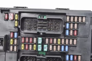 31682732 32142591 Блок предохранителей Volvo S90 2 Арт e10484729, вид 3