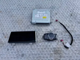 8791692 6820847 9387451 Блок навигации BMW X1 F48 Арт e10491558, вид 1