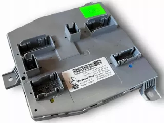 2059006330 A2059006330 Блок предохранителей Mercedes C W205 Арт e10495531, вид 2