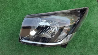 260605859R Фара левая Opel Vivaro B Арт e10495948, вид 1