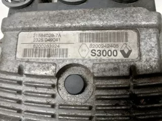 8200242405 215840297A 8200283924 Блок управления двигателем Renault Megane 2 Арт e10499118, вид 2