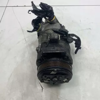 P30630921 Компрессор кондиционера Volvo S80 2 Арт e10505654, вид 1