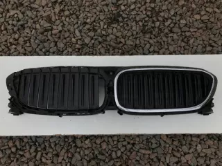2018-2021 7497279 Решетка радиатора BMW 5 G30/G31 Арт e10505705, вид 1