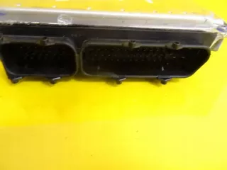 036906032AM 0261208754 Блок управления двигателем Volkswagen Golf 5 Арт e10507143, вид 3