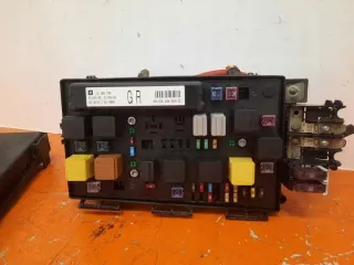 5DK008668-32 Z17DTH Блок предохранителей Opel Astra H Арт e10511883, вид 3