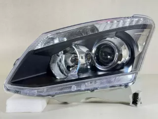 213-1142L-LDEM2 200268 100-17218l Фара левая Isuzu D-max Арт e10512837, вид 1