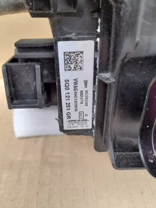 5Q0121251GR Радиатор (основной) Audi A3 8Y Арт e10513725, вид 3