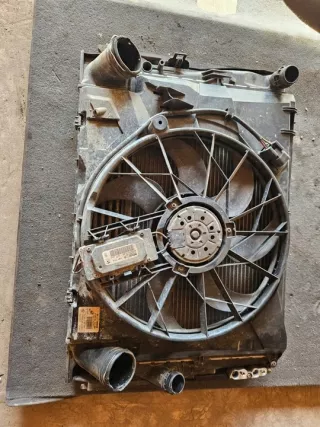 781025801 Радиатор (основной) BMW 1 E81/E82/E87/E88 Арт e10514718, вид 4
