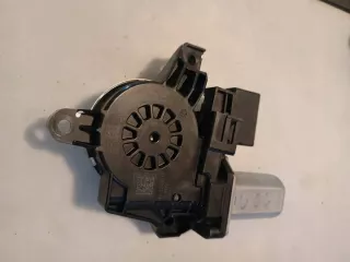5A18F13 Моторчик стеклоподъемника BMW 2 U06 Арт e10522039, вид 1