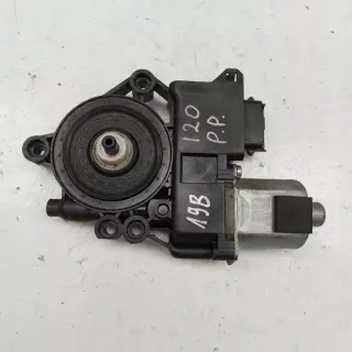1137328786 Моторчик стеклоподъемника Hyundai i20 1 Арт e10525466, вид 1