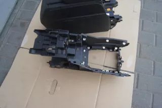 9825563280 9823463880 Подлокотник Peugeot 208 2 Арт e10529521, вид 2
