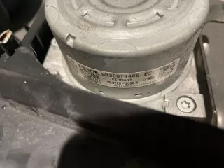 9838074480 Блок ABS Peugeot 2008 Арт e10537827, вид 3