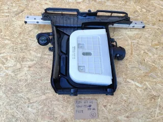 4M0133837AA Корпус воздушного фильтра Audi Q8 Арт e10562765, вид 1