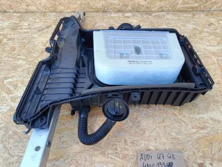 4M0133837AA Корпус воздушного фильтра Audi Q8 Арт e10562765, вид 2