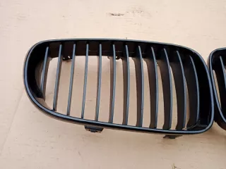 7166439 716644 Решетка радиатора BMW 1 E81/E82/E87/E88 Арт e10568696, вид 3