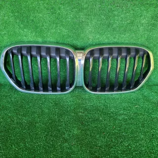 8493450 Grill_F48Lci, 8493451 8080619 Решетка радиатора BMW X1 F48 Арт e10572384, вид 1