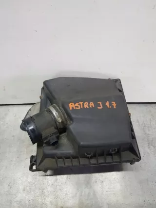 13272777 55561912 Корпус воздушного фильтра Opel Astra J Арт e10572992, вид 1