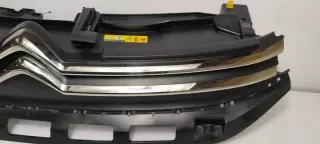 9812063477 001000193061 06L1070078 Решетка радиатора Citroen C3 3 Арт e10574479, вид 4