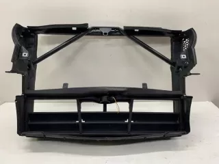 7033745 7176719 Передняя панель крепления облицовки (телевизор) BMW 5 E60/E61 Арт e10582272, вид 1