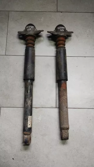 3C0513049CN Амортизатор задний левый Volkswagen Passat B7 Арт AL14641719156, вид 1