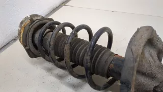 BL8P28700A,BJ3D28011 Амортизатор задний правый Mazda 323 BJ Арт 20390687, вид 4