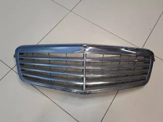 A21288009837246 Решетка радиатора Mercedes E W212 Арт ZAP344890, вид 1