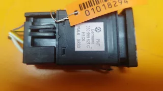 3B0959621C  Кнопка обогрева зеркал Volkswagen Passat B5 Арт 01018294, вид 1