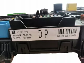 13181278DP Короб предохранителей Opel Astra H Арт AL14117909282, вид 2
