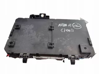 13181278DP Короб предохранителей Opel Astra H Арт AL14117909282, вид 3