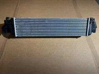 7617598,,17517617598,,818640 Интеркулер BMW 2 F45/F46 Арт AL14522176934_3, вид 2