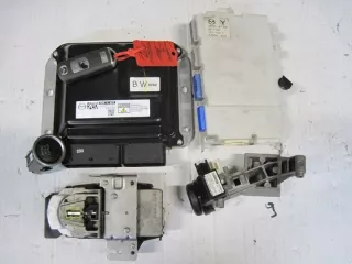 R2AK18881F Блок управления двигателем Mazda 3 BL Арт e5134917, вид 1