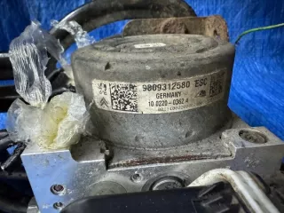 9809312580 Блок ABS Peugeot 2008 Арт e8794213, вид 2