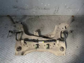 546110003R 546110003R--- Балка подвески передняя (подрамник) Renault Megane 3 Арт e10591290, вид 1