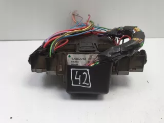 9452552 9452553 Блок предохранителей Volvo S60 2 Арт e10592742, вид 3
