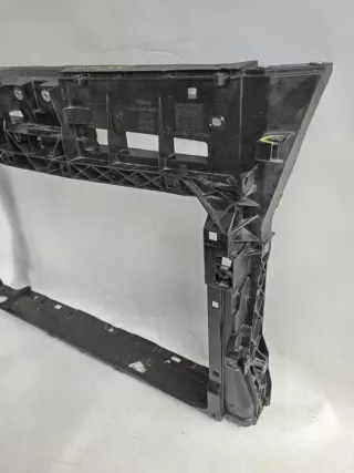  Передняя панель крепления облицовки (телевизор) Skoda Karoq Арт e10592914, вид 3