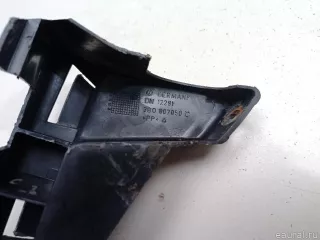 3B0807050C VAG Направляющая переднего бампера правая Volkswagen Passat B5 Арт E48615605, вид 6
