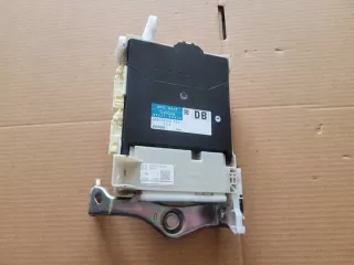 89221-0D470 82730-52K40 Блок управления (другие) Toyota Yaris 3 Арт e12687010, вид 1