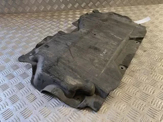 A2055200223 Декоративная крышка двигателя Mercedes C W205 Арт e12675117, вид 4