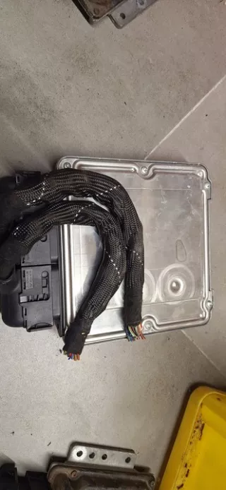 03G906016FE 0281012127 Блок управления двигателем Audi A4 B7 Арт e12674504, вид 2