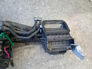 8E1820005B 8e1820005B Отопитель в сборе (печка) Audi A4 B6 Арт e12669511, вид 2