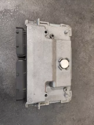 03E906019E Блок управления двигателем Seat Ibiza 4 Арт e12653263, вид 1