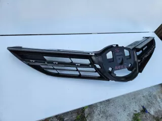 53114-02260 Решетка радиатора Toyota Auris 2 Арт e12651350, вид 3