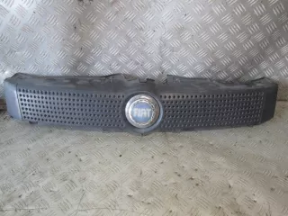 735314236 Решетка радиатора Fiat Panda 2 Арт e12650502, вид 1